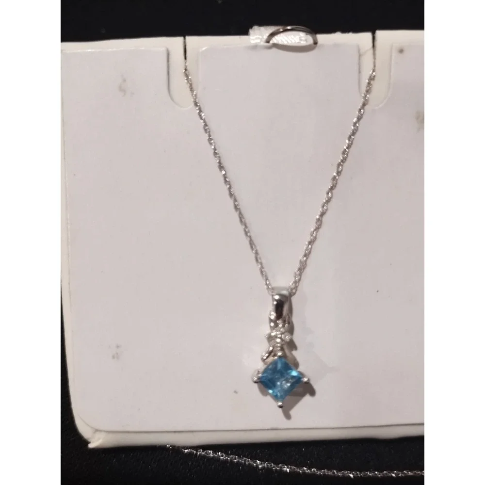 10K White Gold Blue Topaz Diamond Accent Princess Cut Pendant Necklace 18